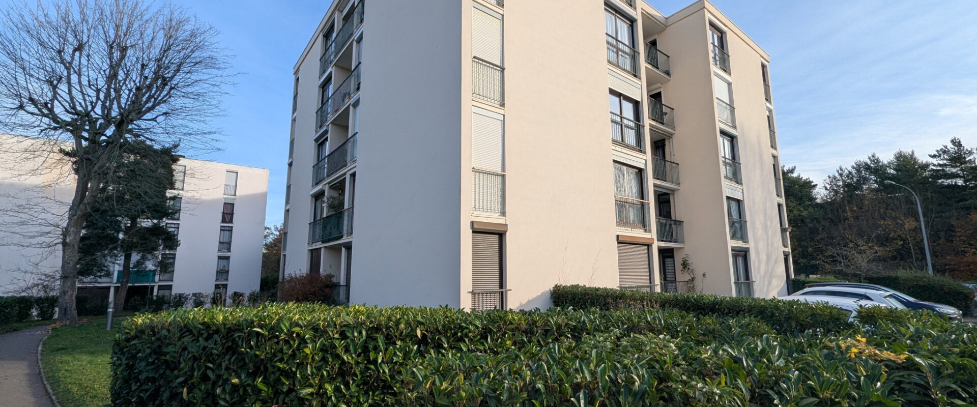 VENDU LOUÉ ! Appartement 3 pièces BUTTE MONTCEAU