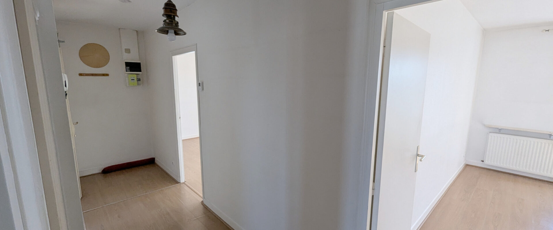 SOUS COMPROMIS. Centre appartement de 4 pièces, 75 m2 env.