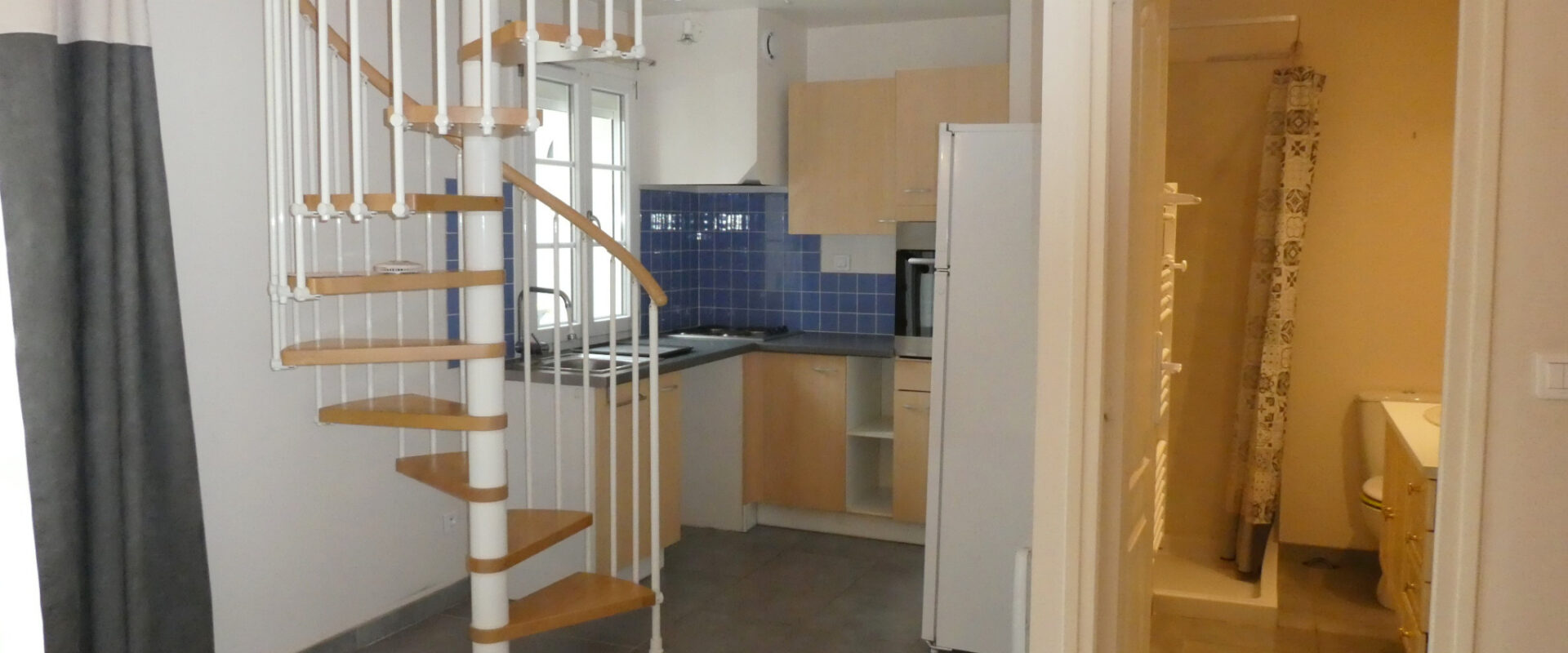 2 PIÈCES DUPLEX A BOIS-LE-ROI