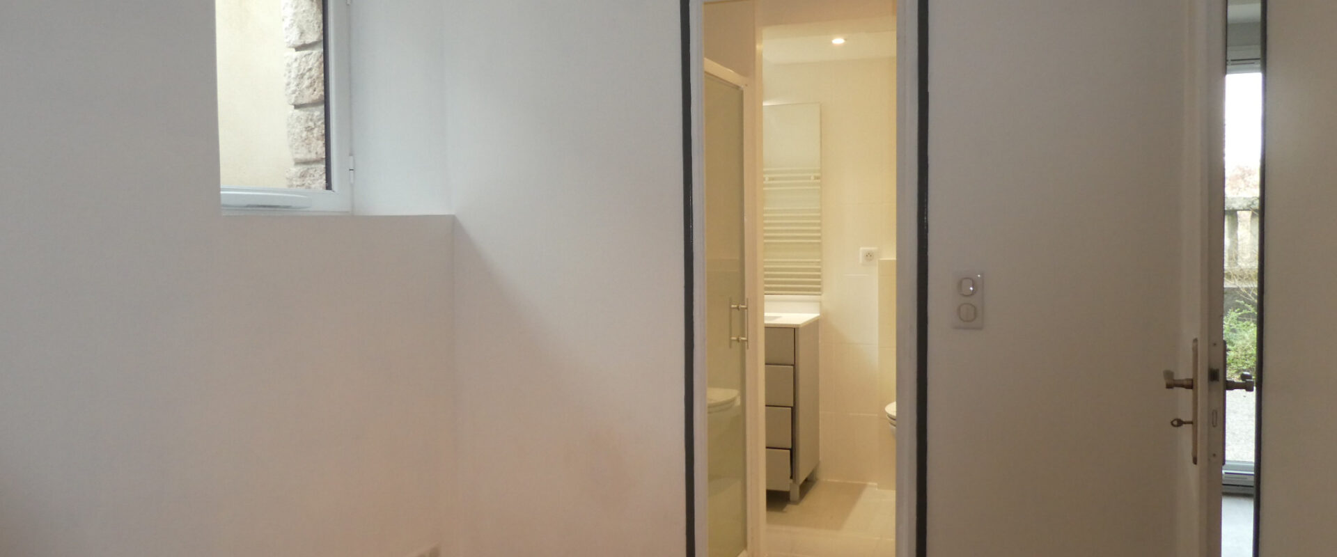 Appartement 2 pièces 29 m2 avec jardin et parking