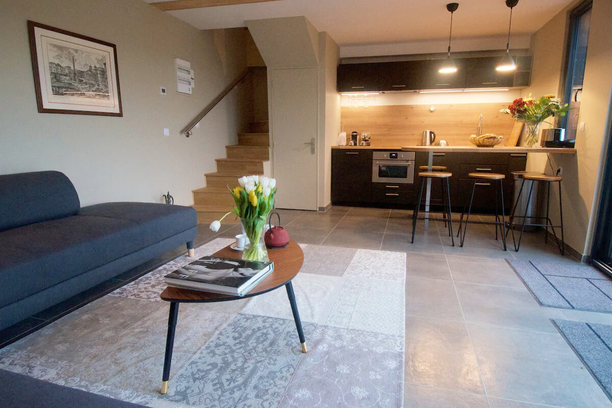 Maison contemporaine 2 pièces meublée