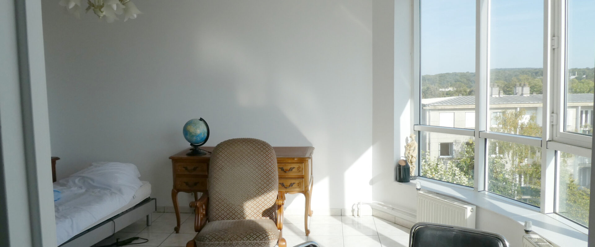 STUDIO MEUBLÉ 30 m2 avec parking en résidence