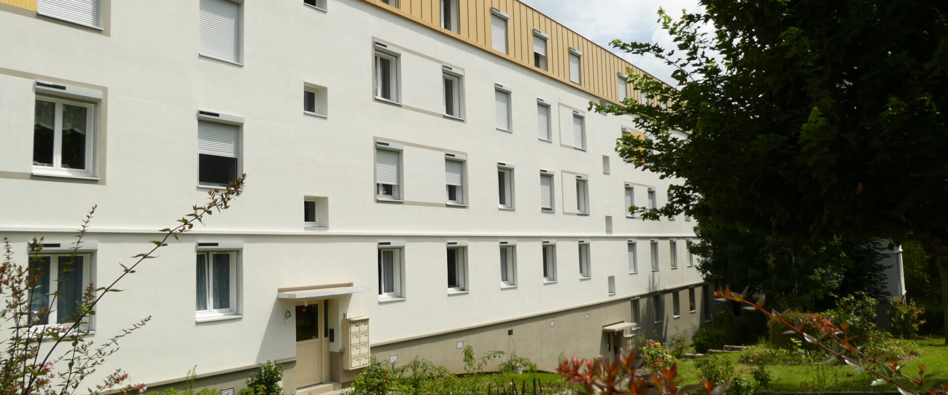 APPARTEMENT 5 PIÈCES en résidence