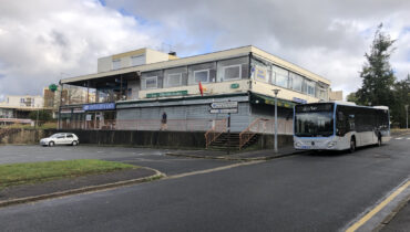 SOUS COMPROMIS. Murs commerciaux.