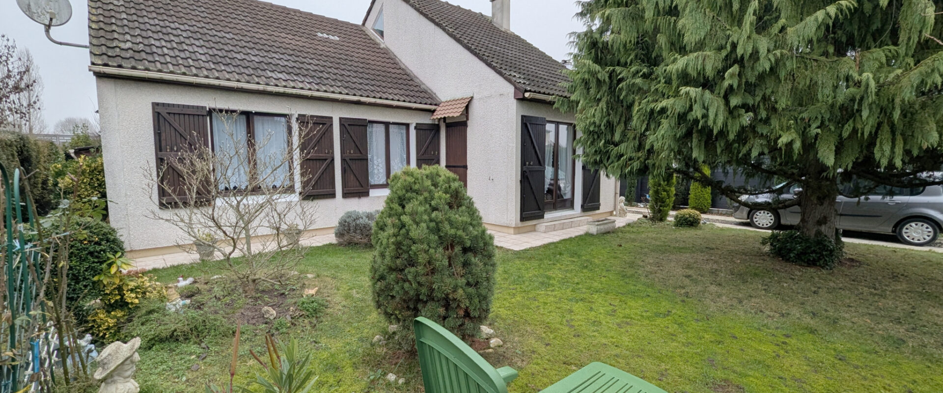 Dans un quartier résidentiel paisible de NANGIS