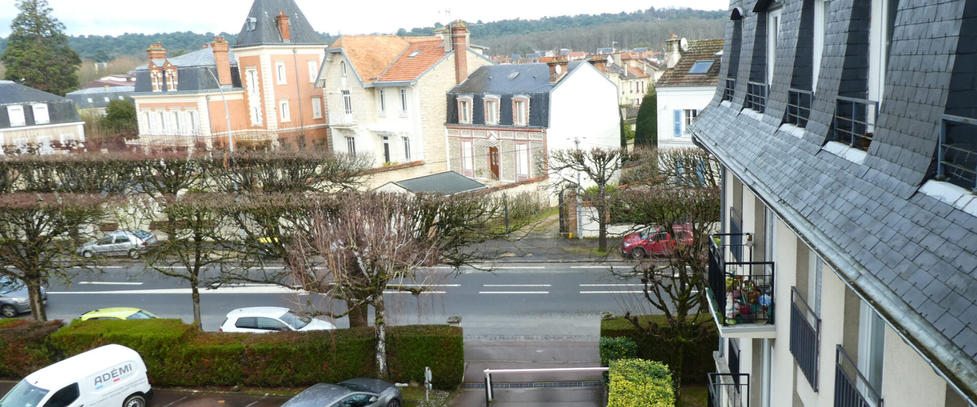 APPARTEMENT 2 PIÈCES en résidence, avec garage