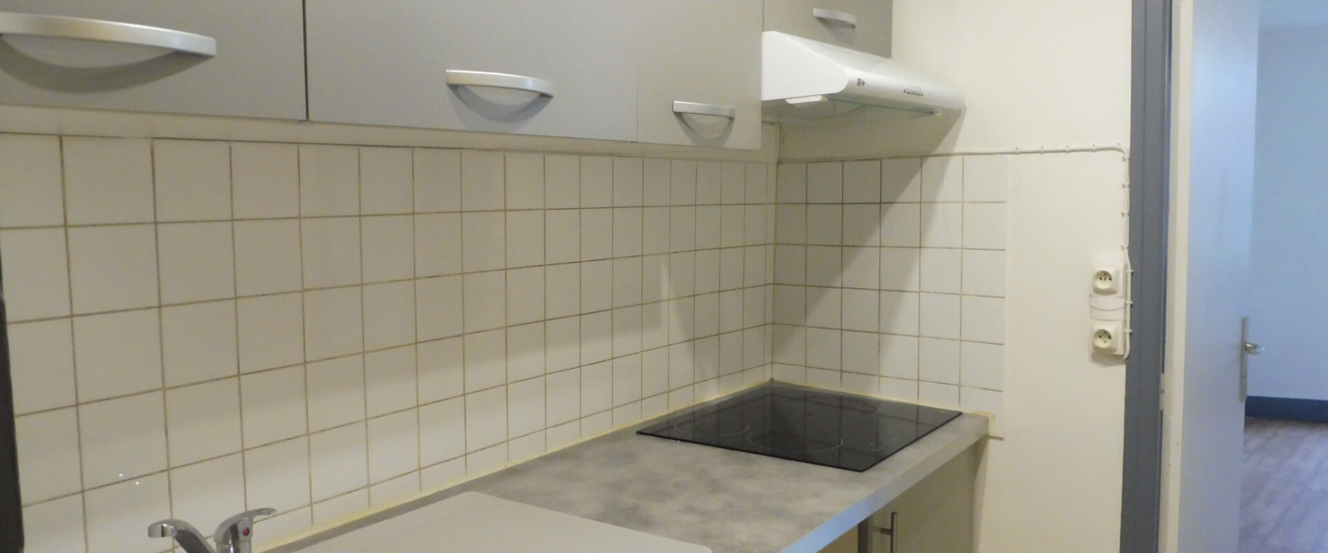 APPARTEMENT 2 PIÈCES 37 m2 à Fontainebleau