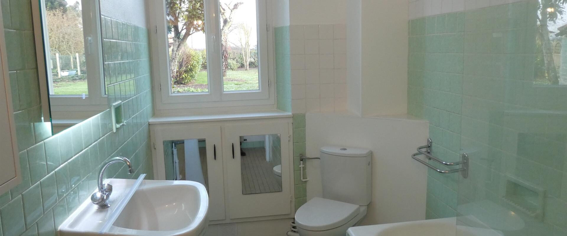 MAISON DE CARACTERE 5 PIÈCES AVEC JARDIN