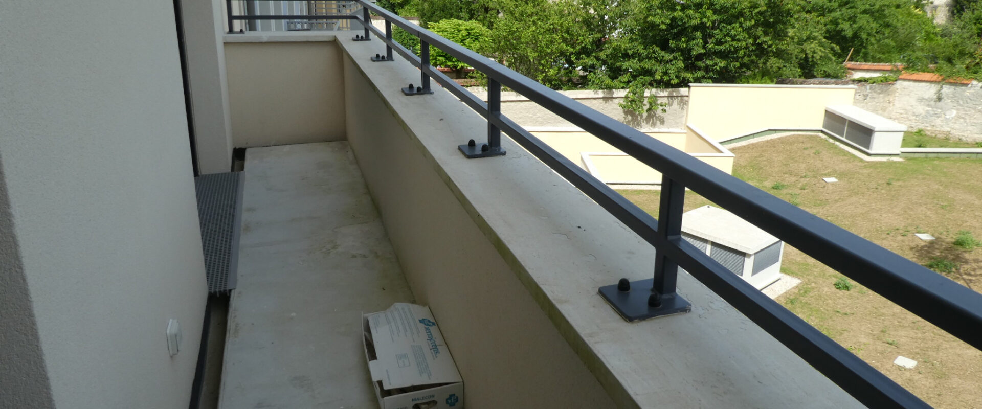 Appartement récent 3 pièces 57 m2 avec balcon