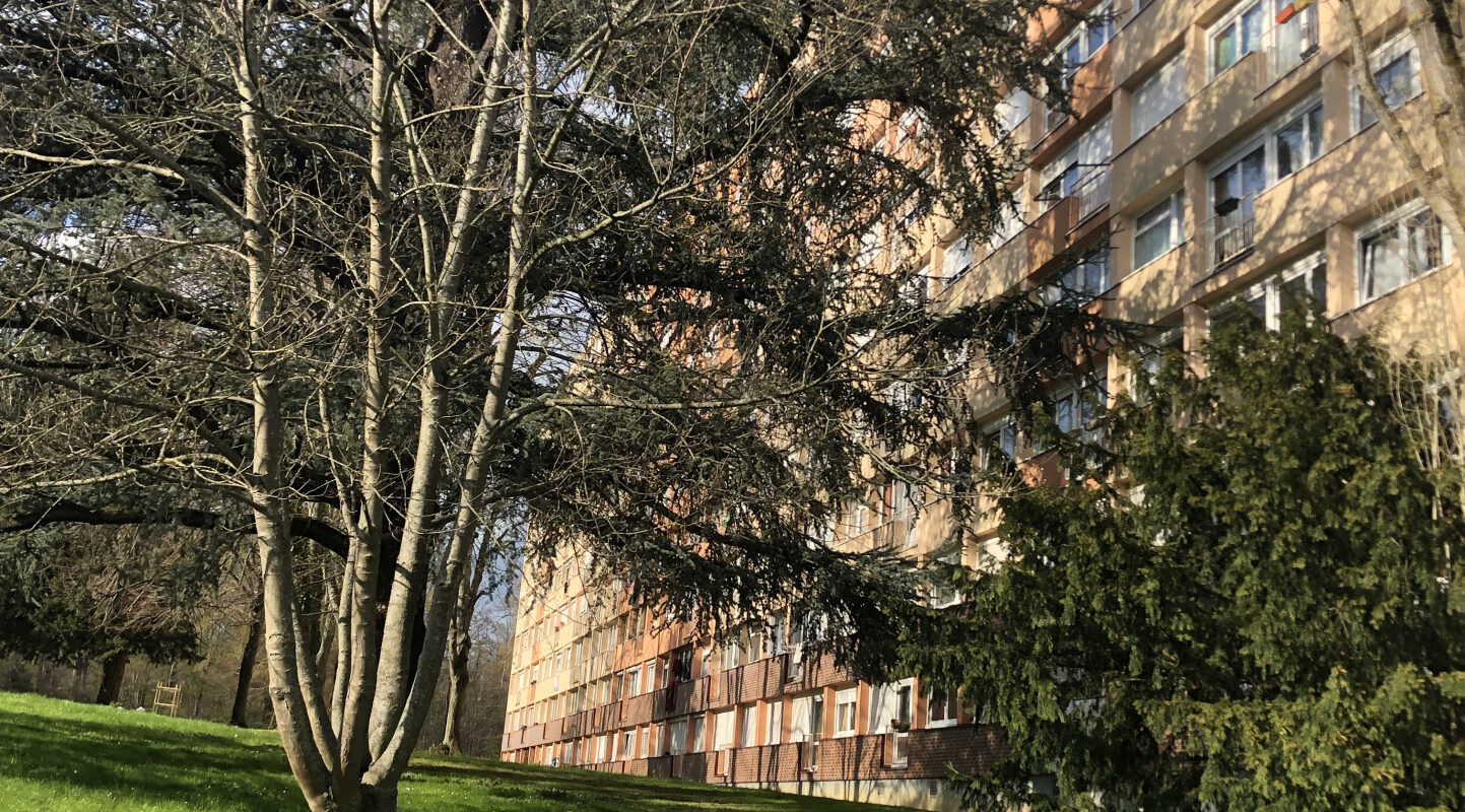 VENDU LOUÉ ! Pour investisseur, appartement 4 pièces et 64 m2.