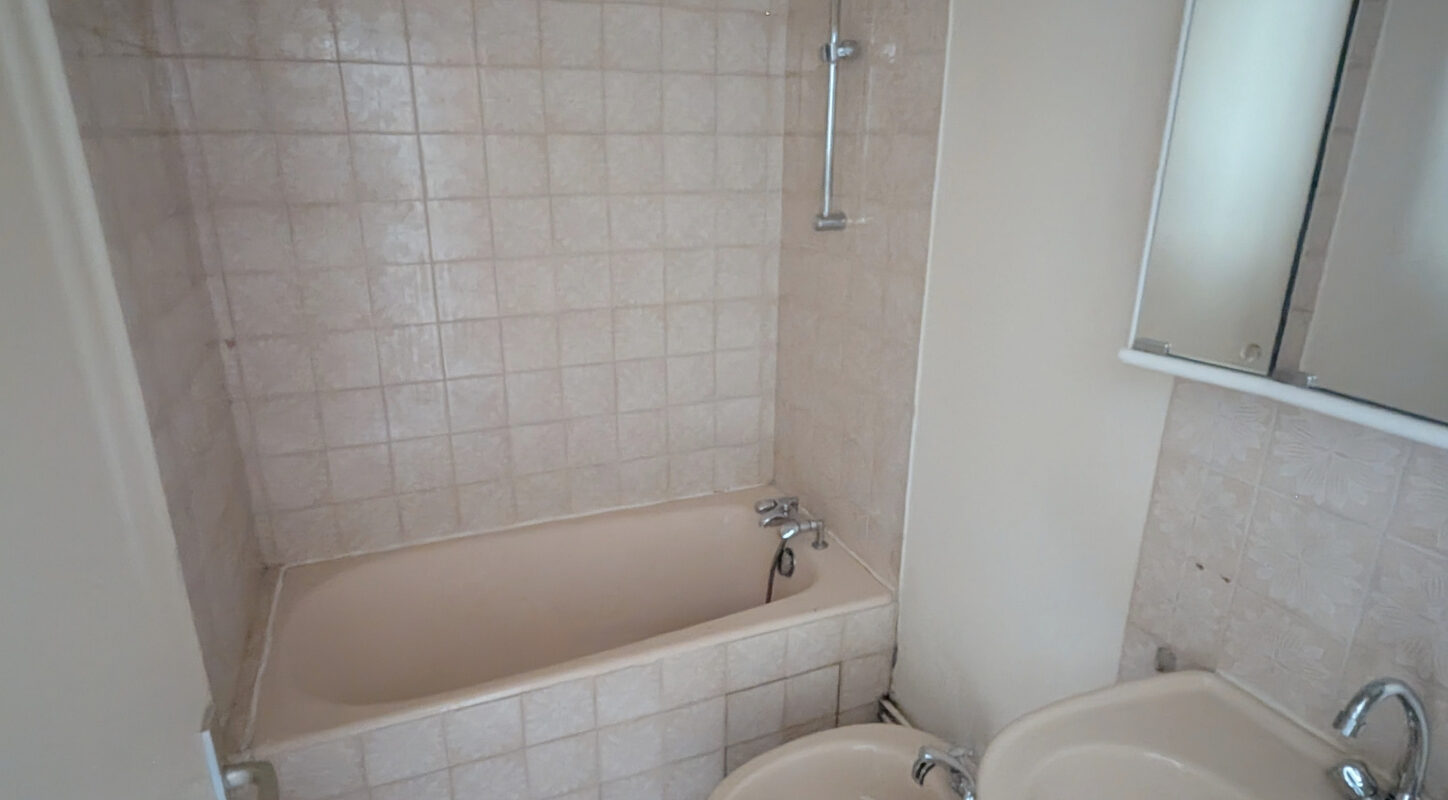 STUDIO RESIDENCE JARDIN DE FRANCE