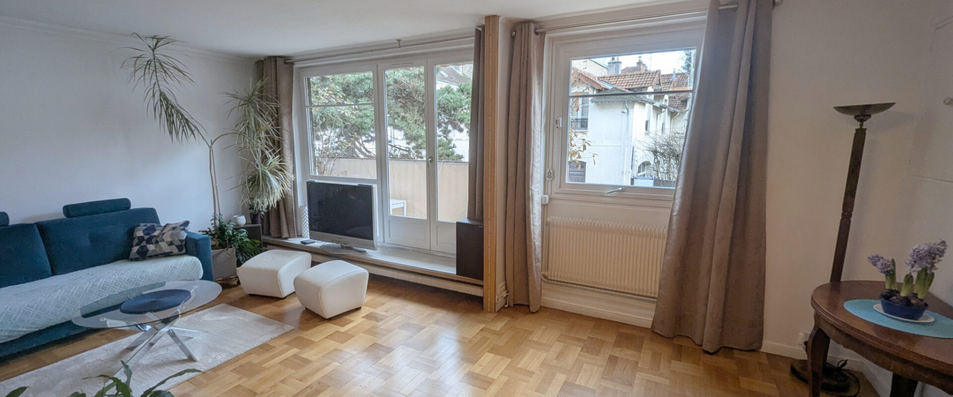 Hypercentre, appartement 3 pièces avec balcon et stationnement en sous-sol !