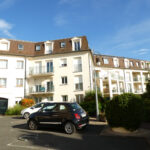 Grand studio vendu occupé en résidence