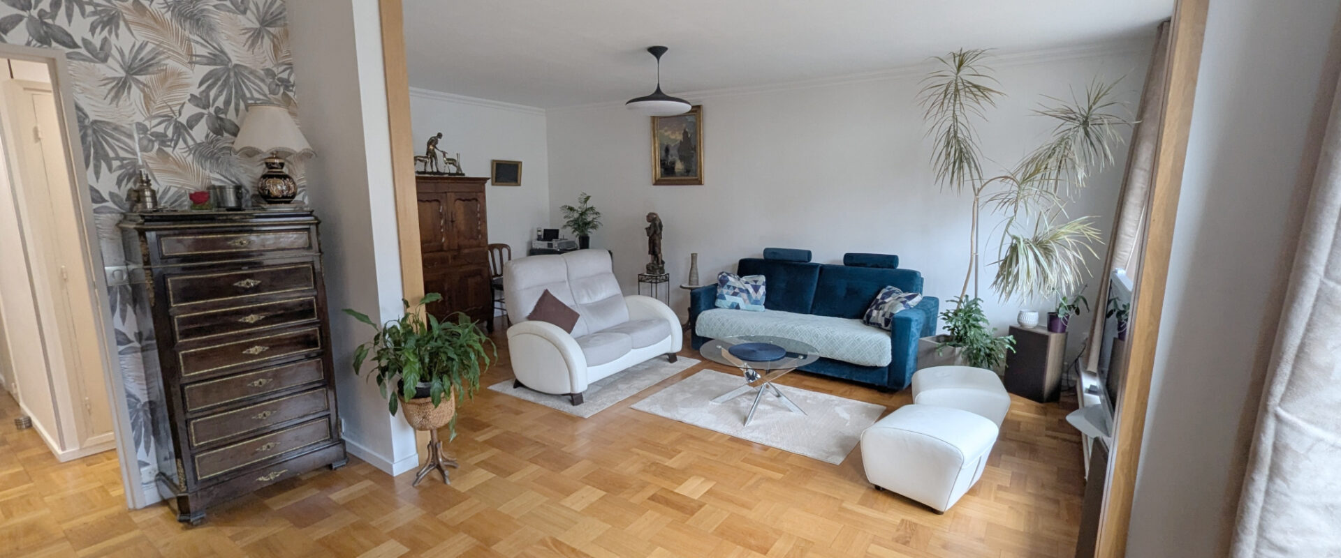 Appartement 3 pièces 70 m2 en hypercentre de Fontainebleau