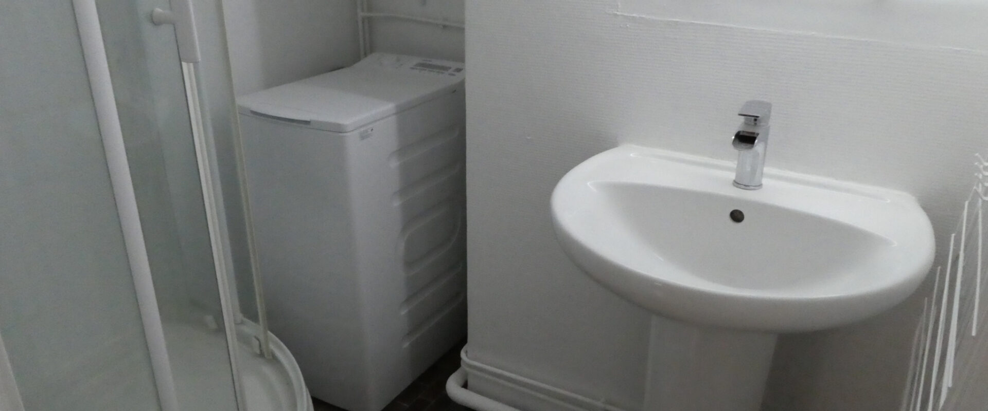 STUDIO MEUBLÉ EN RÉSIDENCE