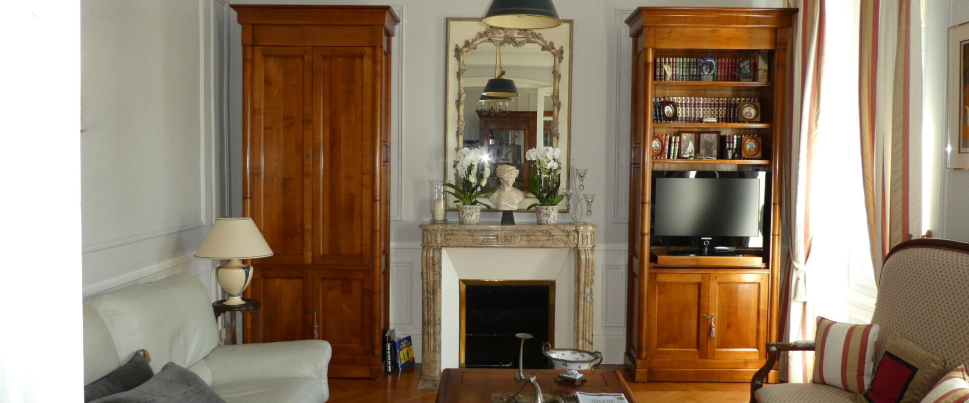 MAISON BOURGEOISE 7 PIÈCES PRINCIPALES A NANGIS (77)