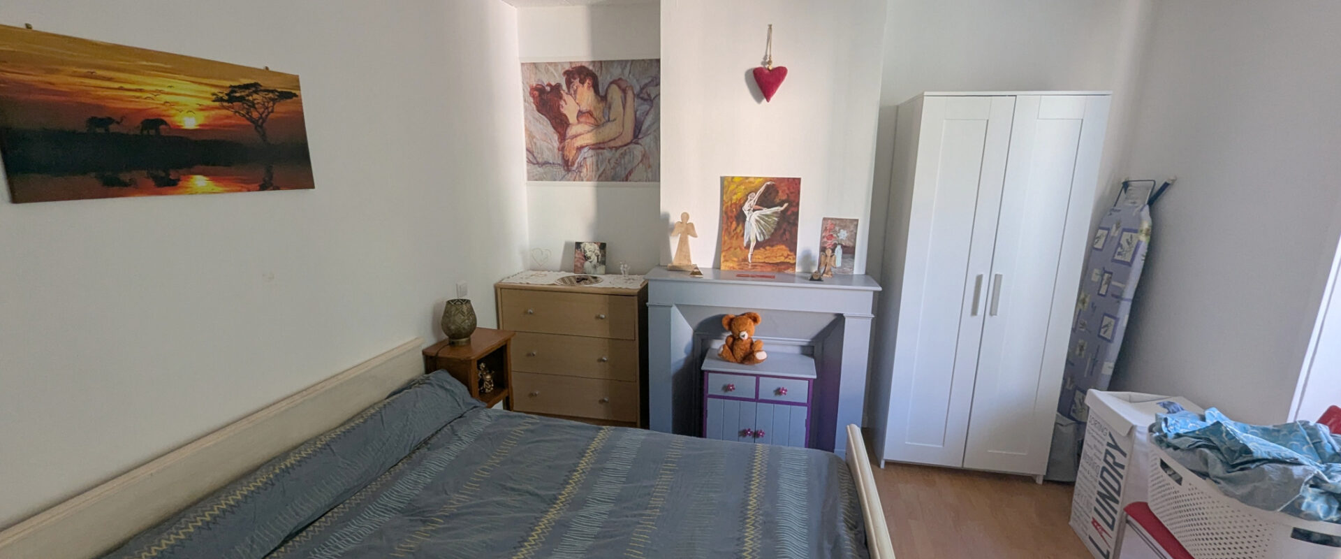 Pour investisseur, immeuble de 5 logements + jardin