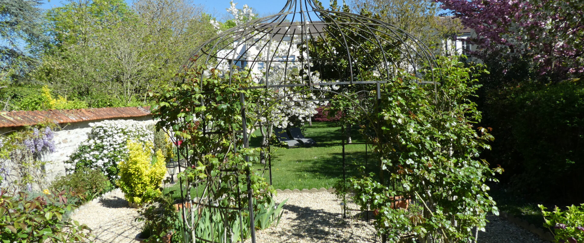 MAISON BOURGEOISE 7 PIÈCES PRINCIPALES A NANGIS (77)