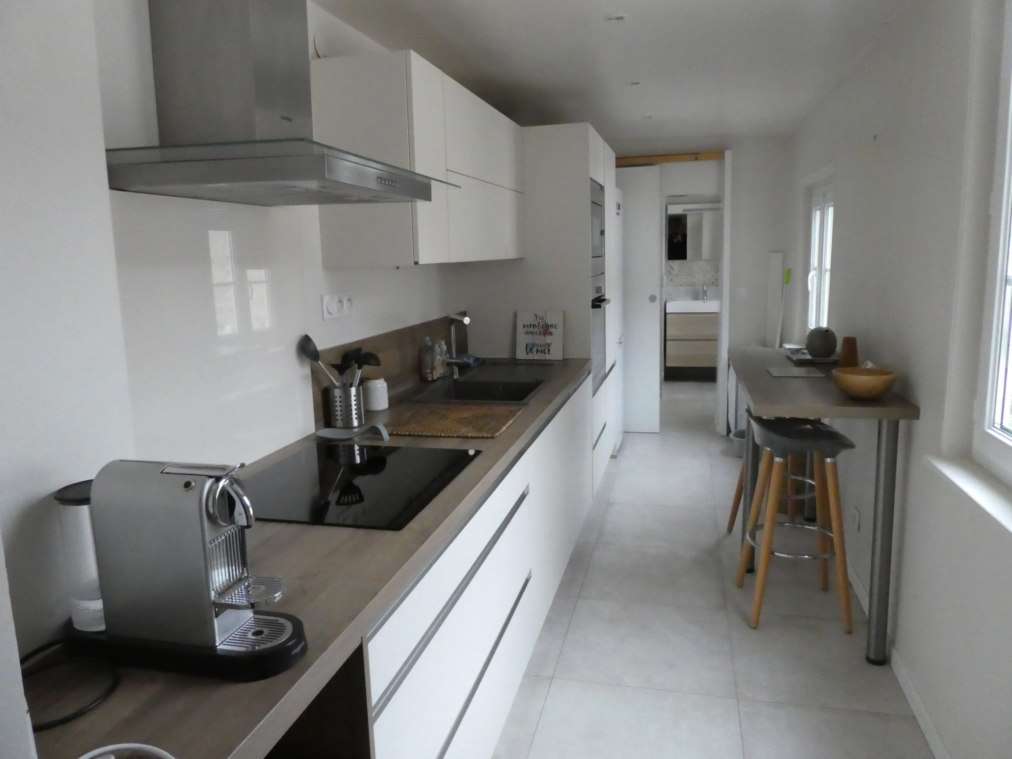 APPARTEMENT 3 PIÈCES MEUBLÉ