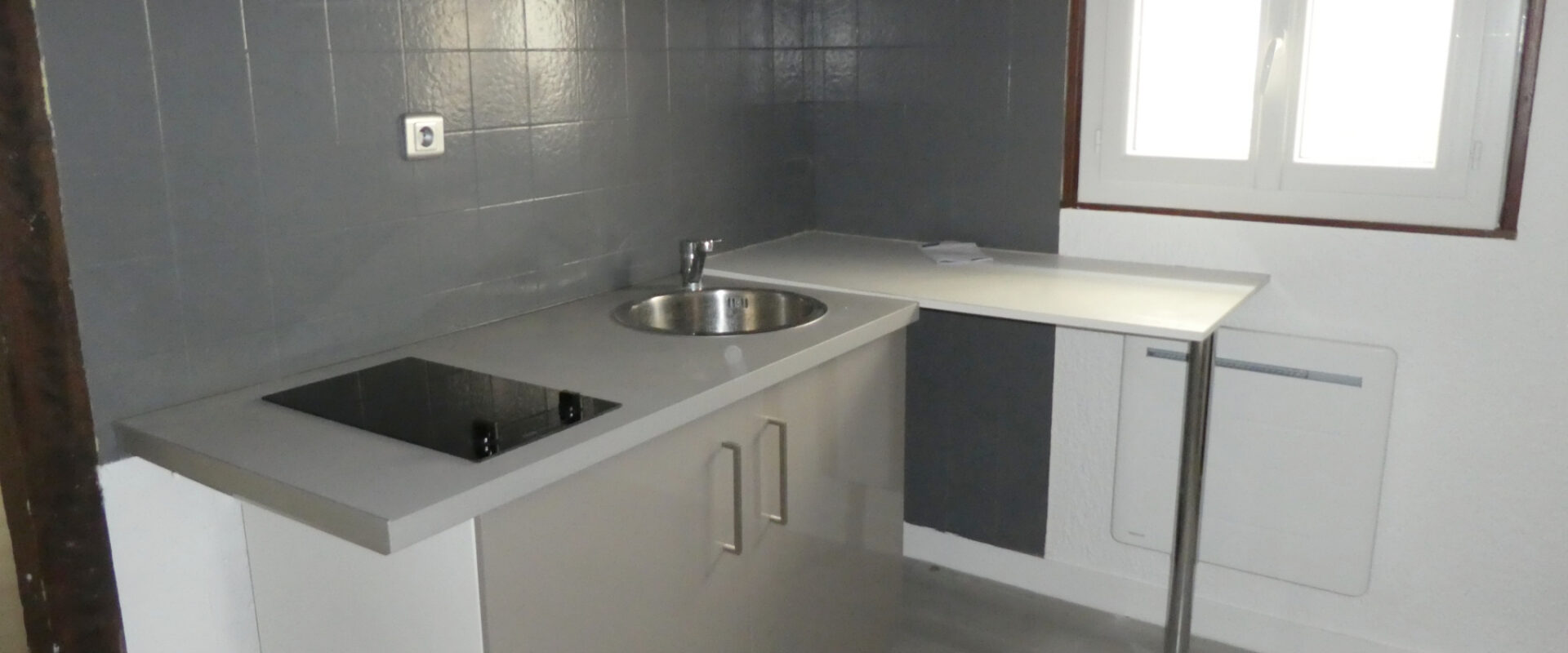 STUDIO avec espace-nuit en centre ville