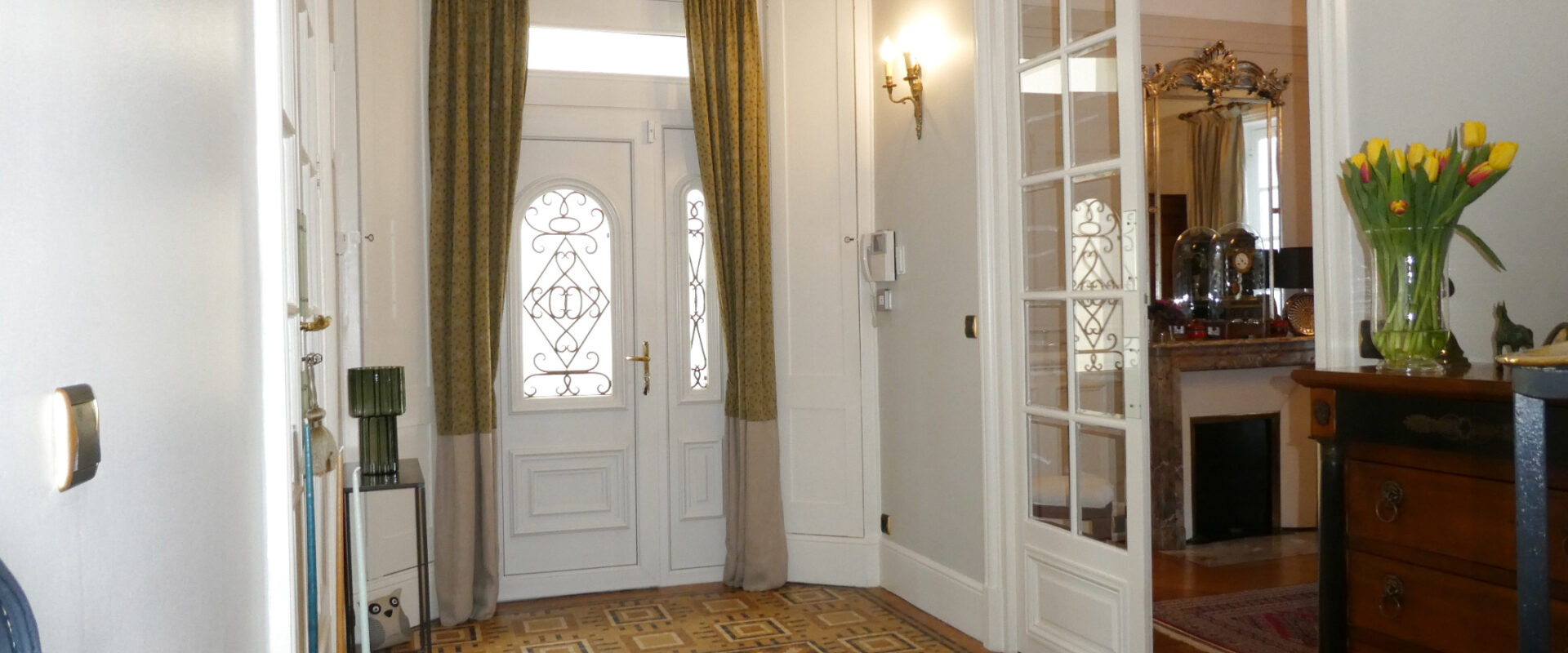 MAISON BOURGEOISE 7 PIÈCES PRINCIPALES A NANGIS (77)