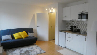 STUDIO MEUBLÉ EN RÉSIDENCE