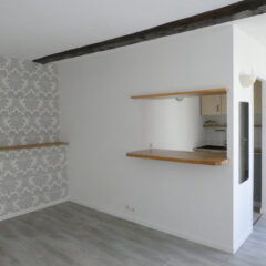 APPARTEMENT 2 PIÈCES 34 m2 avec stationnement