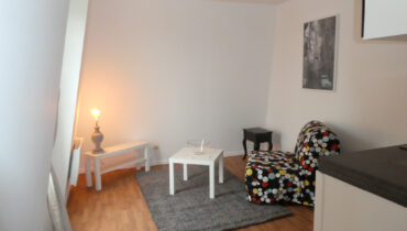 STUDIO MEUBLÉA FONTAINEBLEAU