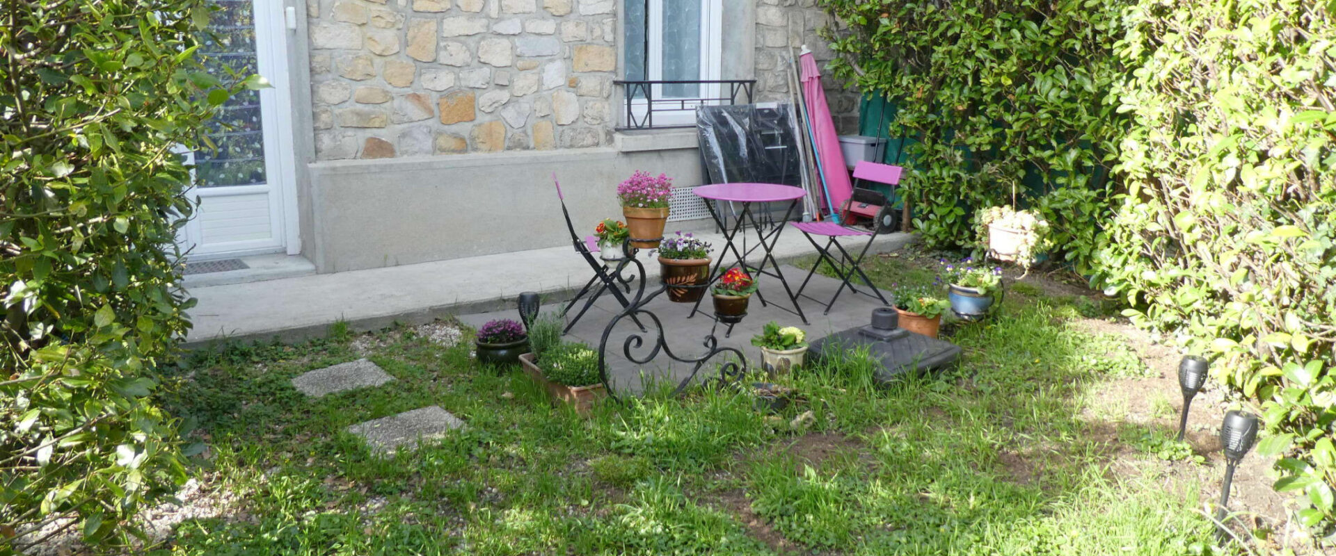 APPARTEMENT 2 PIÈCES MEUBLÉ 35 m2 avec jardin