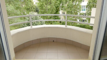 STUDIO 27 m2 en résidence, avec terrasse