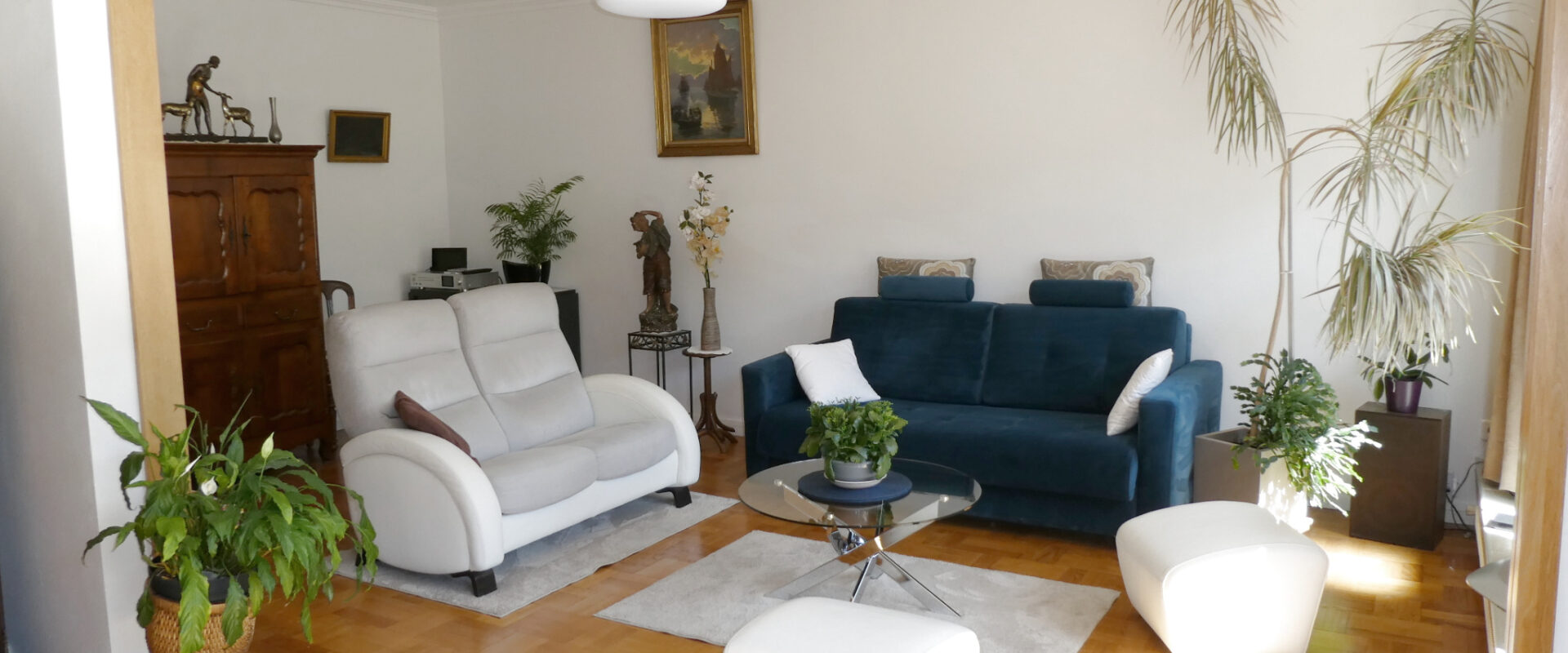 SOUS COMPROMIS. Appartement 3 pièces 70 m2 en hypercentre de Fontainebleau