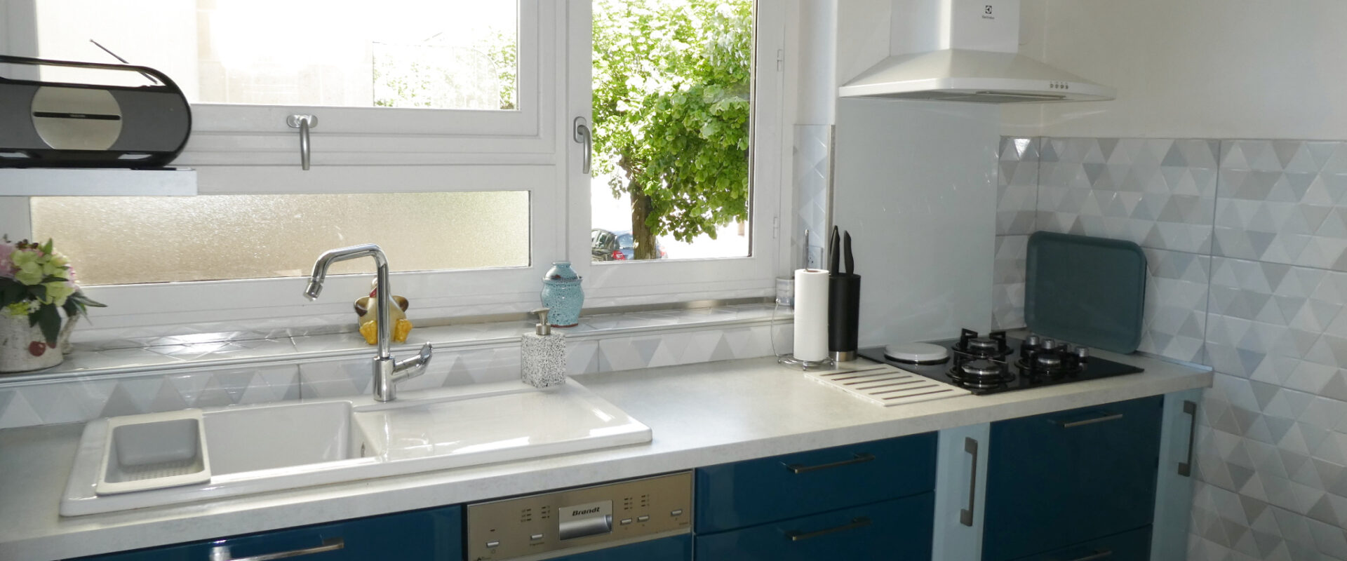 SOUS COMPROMIS. Appartement 3 pièces 70 m2 en hypercentre de Fontainebleau