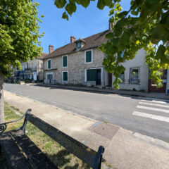 Pour investisseur, immeuble de 5 logements + jardin