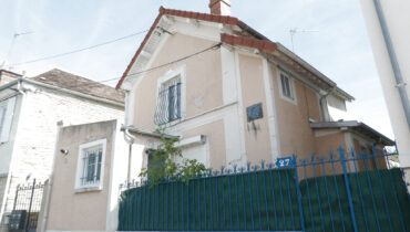 SOUS OFFRE. MAISON DE VILLE A FONTAINEBLEAU