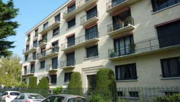 Appartement 2 pièces 54 m2 avec terrasse et parking