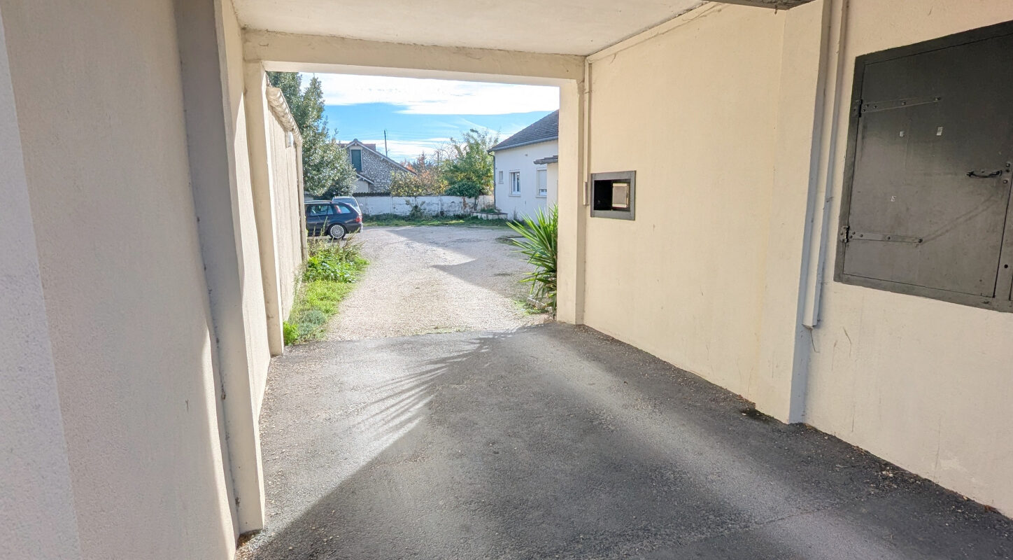 Appartement 2 pièces indépendant avec cave et parking