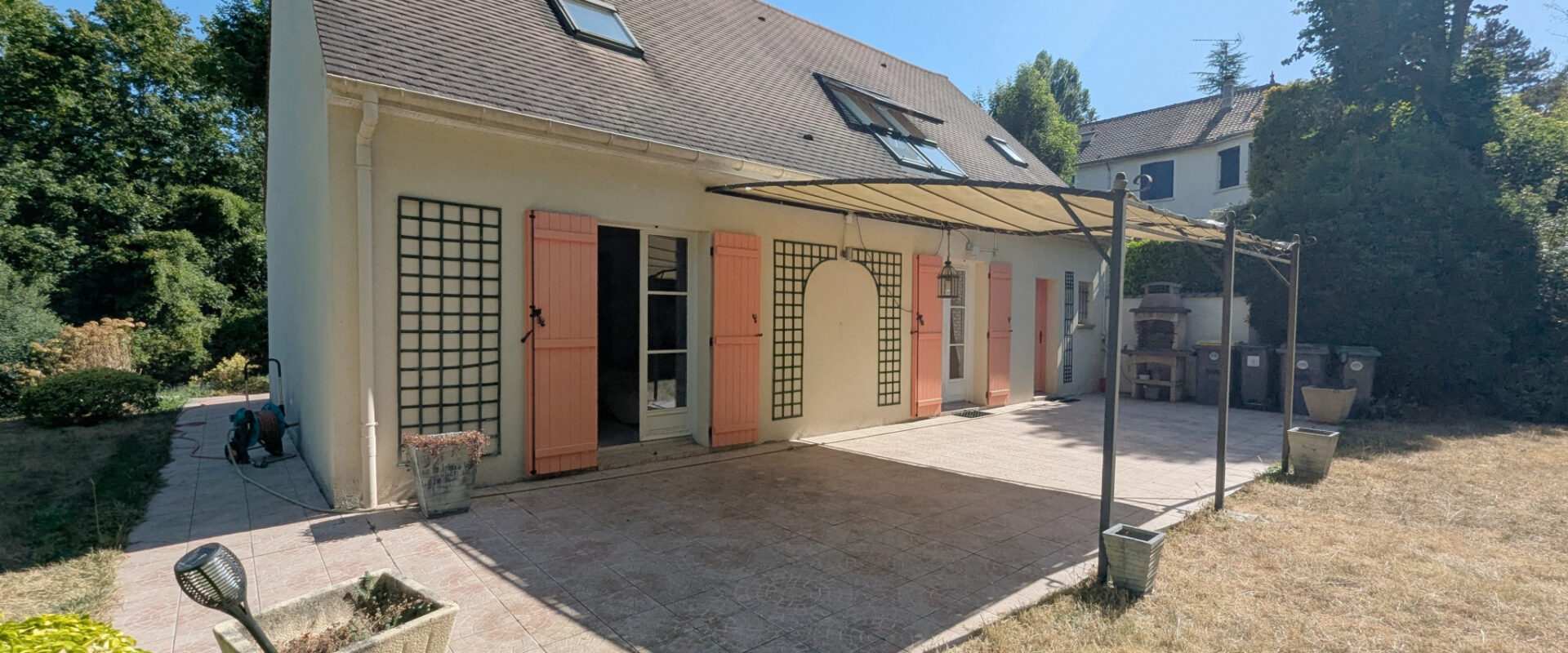Maison familiale de 6 pièces et 123 m2 env.