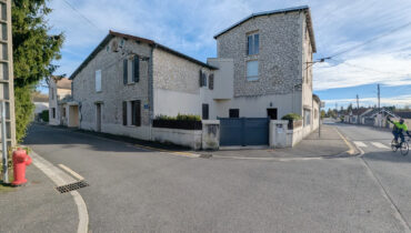Appartement 2 pièces indépendant avec cave et parking
