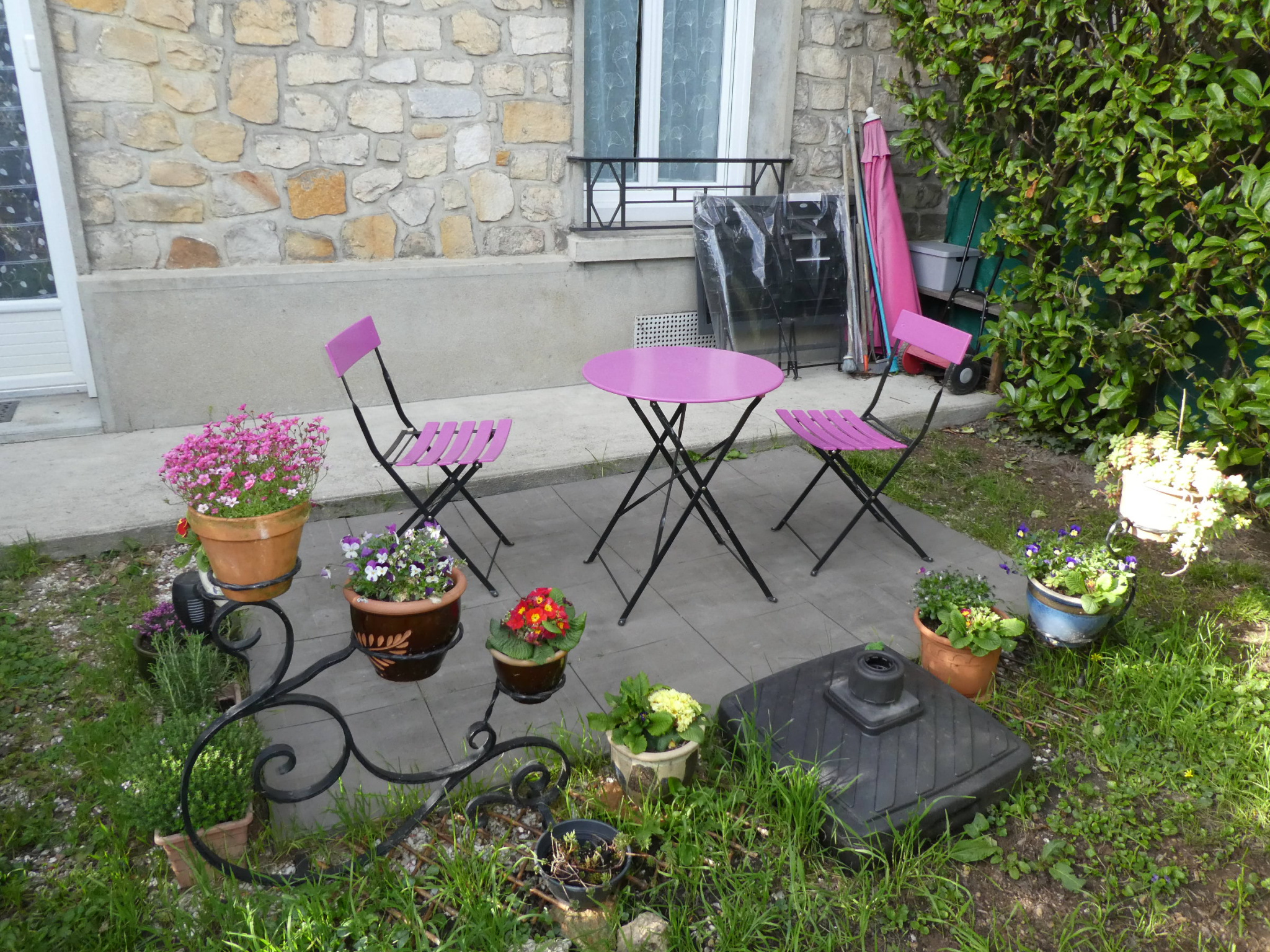 APPARTEMENT 2 PIÈCES MEUBLÉ 35 m2 avec jardin