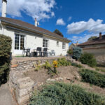 Maison entièrement rénovée   5 pièces   environ 90 m2   Terrain de 1 948 m2