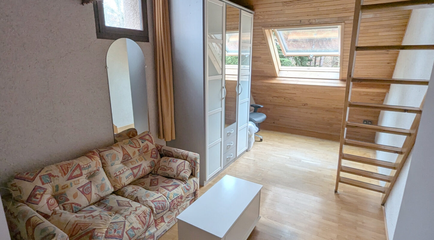 Pour les amoureux de nature en lisière de forêt.