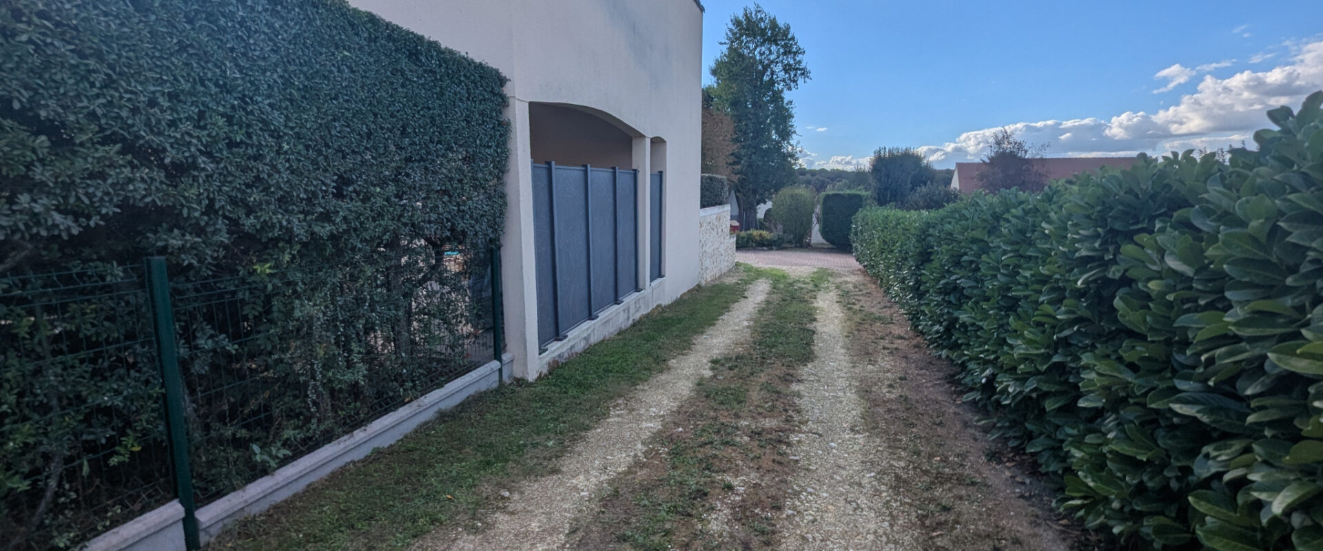 Maison familiale de 7 pièces   135 m2 environ   Samoreau