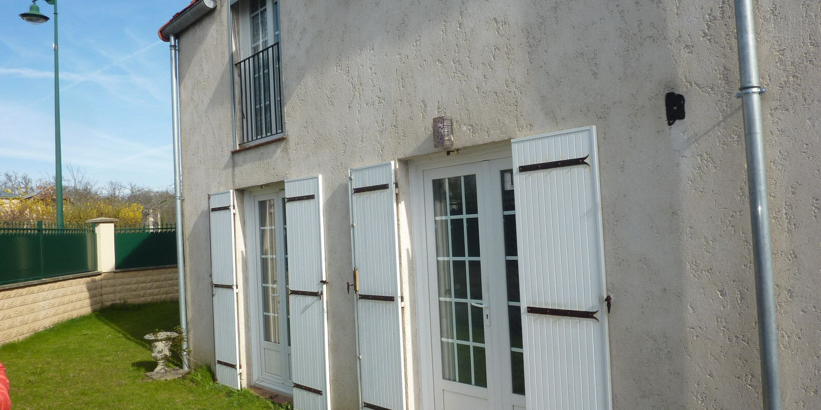 MAISON 4 PIÈCES AVEC JARDIN ET GARAGE