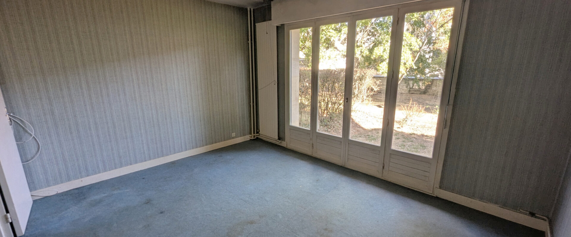 STUDIO, résidence Jardin de Neuville.