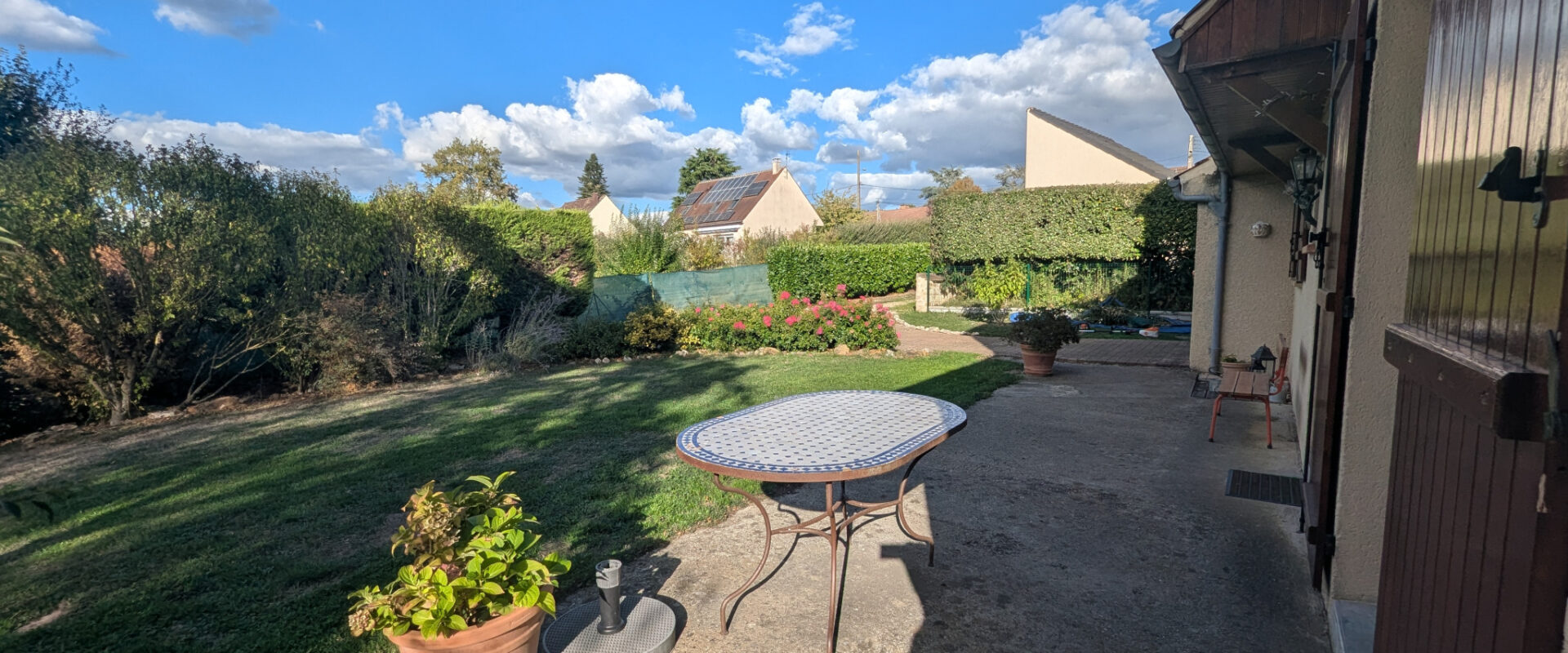 Maison familiale de 7 pièces   135 m2 environ   Samoreau