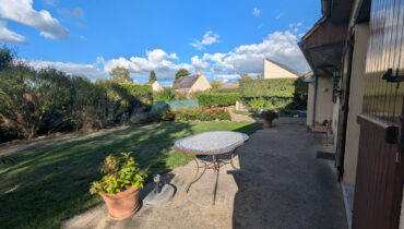 Maison familiale de 7 pièces   135 m2 environ   Samoreau